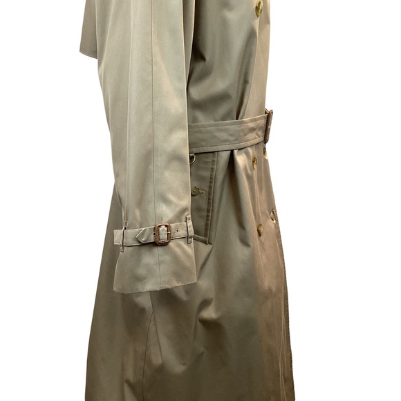 Burberry’s Nova Check Wool Lined Belted Trench Coat - Picture 6 of 16